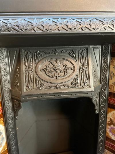 19th Century Cast Iron Fireplace Insert for Tiles - close