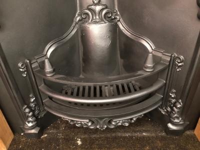 Antique late Georgian / early Victorian cast iron arch insert - grate