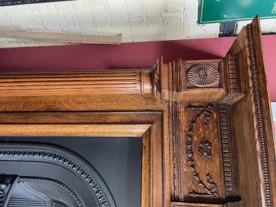 Antique Georgian early Victorian oak fire surround - leg