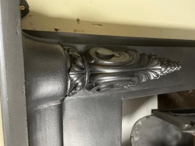 Antique Victorian cast iron fire surround - corner